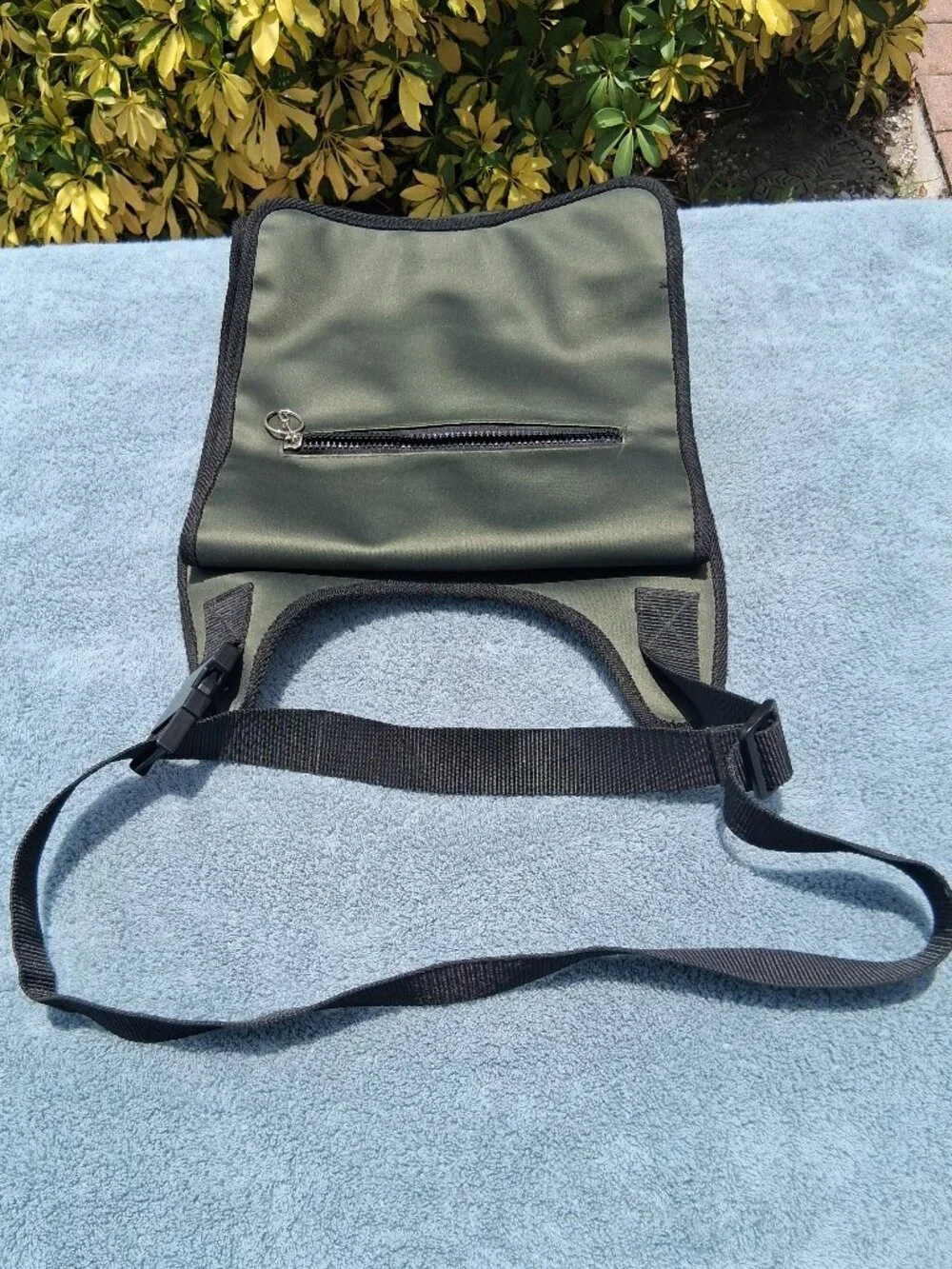 Green Nylon Utility Shoulder Bag – Multi‑Pocket Travel Organizer / Crossbody Sat